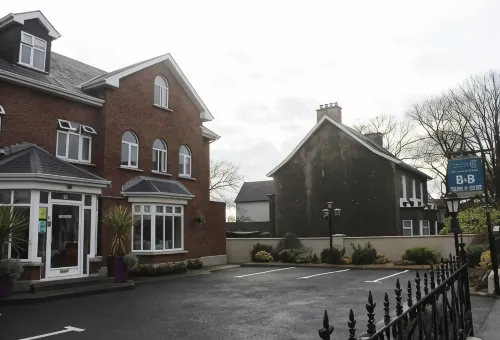 St. Judes Lodge B&B - Homestays