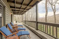 Modern Cabin with Great Views Close to Downtown Clayton - Chalets