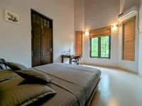 Cozy Private Upstairs Suite｜10 Min Airport｜Balcony - جديد