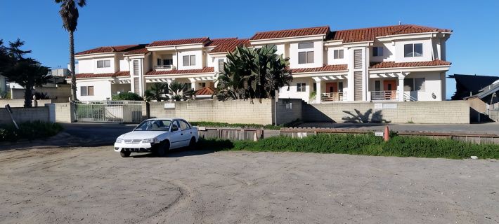 BEACH FRONT CONDO IN OCEANO Hotels in Oceano