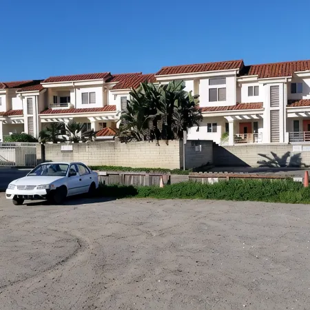 BEACH FRONT CONDO IN OCEANO