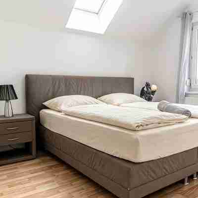 Spacious Garden Villa | 16 Guests Rooms