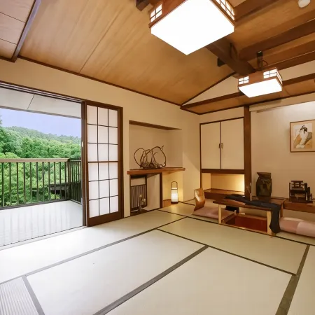 Araki Kousen Ryokan (Japanese-Style Hotel)