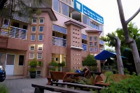 D Guest House Ilocos - Hostales