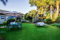 Three Olives Guesthouse - Flughafentransfer