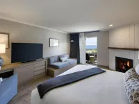 Fireside Inn on Moonstone Beach - Beach