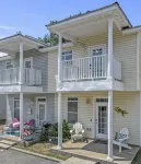 Spacious 3-Bed/3-Bath Townhome 1111 • Sleeps 8 • Perfect for Families & Friends! - balcony