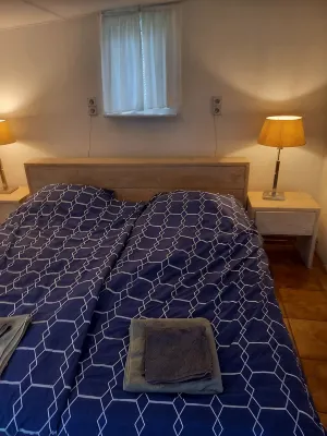 Spacious beach house with its own garden 2 minutes' walk from the sea - 2 tähden