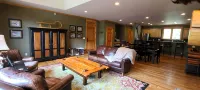 Spacious 2-bedroom Ski in/Ski out condo in beautiful Big Sky, Montana. - badewanne