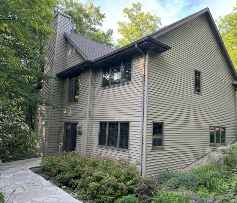 Experience the perfect family getaway in Sister Bay. - 4-Star