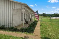 The Bunkhouse at The Flyin H Ranch -  Holiday Villas