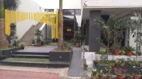 โรงแรมจิโยติ - ที่มีบาร์