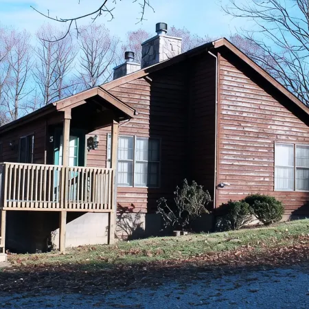 Minutes from Giant City - SIU - Shawnee Winetrail - Cedar Lake - Shawnee Forest!