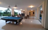 SAME HOTEL Cepu - parkir