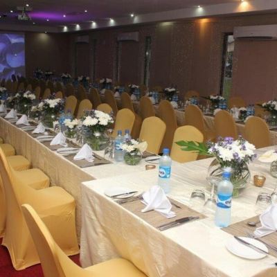 Restaurant Epe Resort Photo