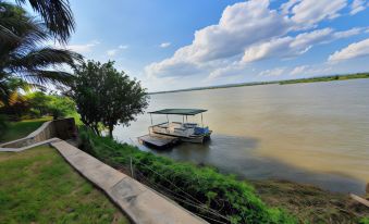 Zambezi Riverside Accommodation