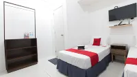 RedDoorz Near Liceo de Cagayan University Highschool Hotels in Opol