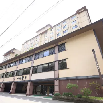 โรงแรมพาร์ค มิยาบิเต โรงแรมใกล้Sengen Park