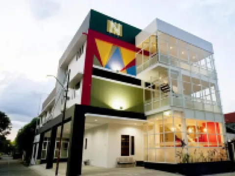 Guest House Nozz Hoteles en West Semarang