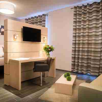 Aero44 Hotel Charleroi Airport Rooms