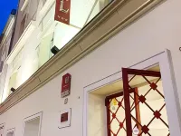 Hôtel Bellevue Montmartre Các khách sạn gần 10. Gare du Nord - Gare de l'Est