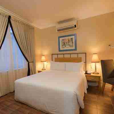 Protea Hotel Dar es Salaam Oyster Bay Rooms