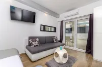 All Saints Suites B&b Kastela Hotels in 