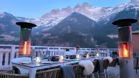Hôtel le White - le 42 Restaurant فنادق في Val-d'Illiez