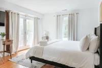 Batten Green Venue & Lodging Hotels in Staunton