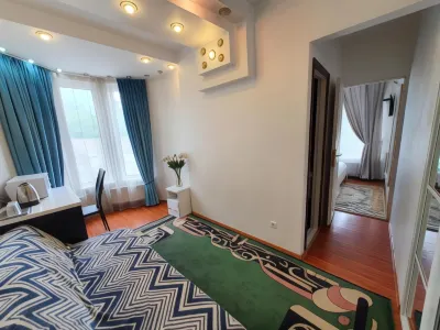 Bella Donna Hotel Các khách sạn gần The Triumphal Arch