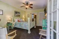 Anchor Inn Nsb Bed and Breakfast فنادق في New Smyrna Beach