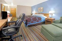 Super 8 by Wyndham Pontoon Beach IL/St. Louis MO Area Hotels in Pontoon Beach