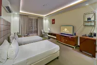 Golden Dune Hotel Turaif