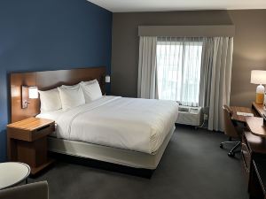 Comfort Inn & Suites Akron South