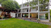 Eden Grand Hotel in zona Randeniya Rock Temple