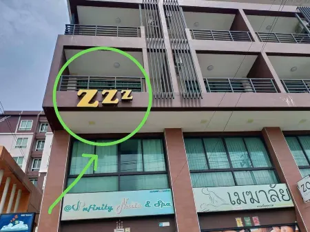 ZZZ Hostel - Don Mueang Airport