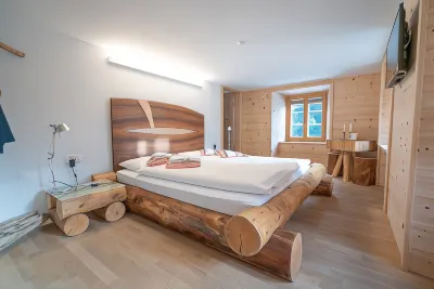 Hotel Wasserfall Hotels near Cheval Blanc