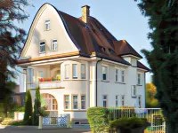 Hotel Schöngarten Garni Hotels in der Nähe von Insel Outlet