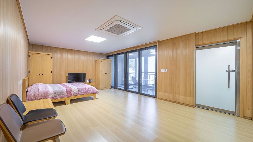 Uljin Sunlight Village Pension