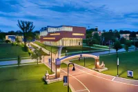 Kent State University Hotel and Conference Center Отели в г. Стоу