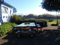 Lighthouse Farm Backpackers Lodge - 2-Star