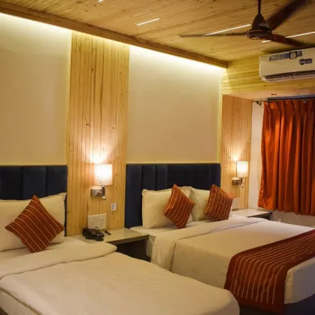 Gourish Resort (Pure Veg)