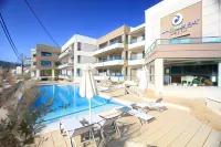 Nautilus Bay Hotel - Beach