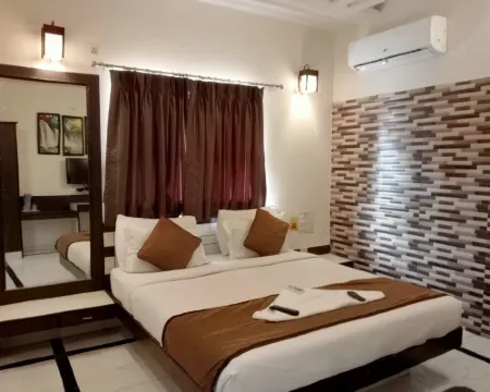 Hotel Saikripa Imperial โรงแรมในดามัน