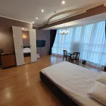Astra Hotel - parking