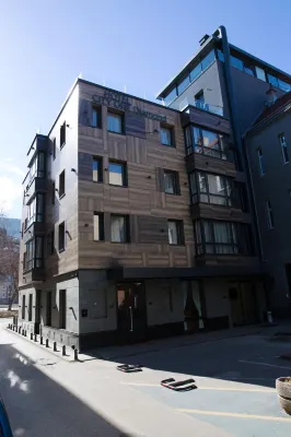 Apeiro City Avant-Garde Hotel