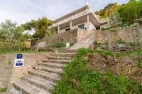 Apartments Dora Mljet Hôtels à : Kozarica