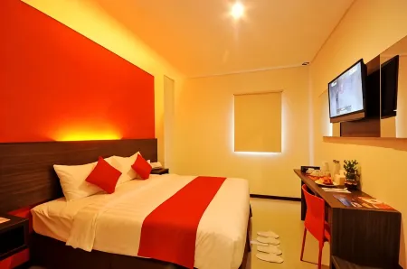 Pratama Hotel and Convention
