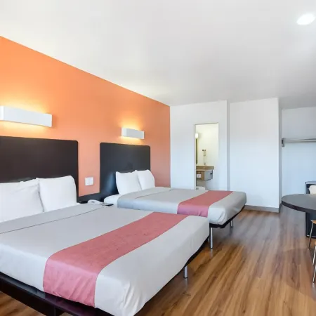 Motel 6 Santa Fe, NM - Downtown