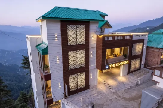The Seasons Dalhousie - Best Valley View & Mountain View AC Hotel in Dalhousie